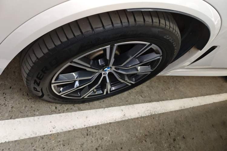 Used BMW X5 2019 xDrive40i M Sport Package
