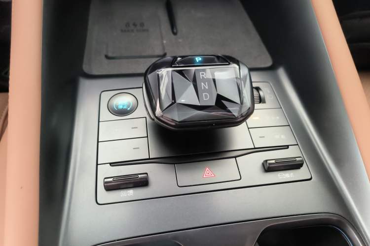 Used BYD Song L EV 2025 Intelligent Driving Version 662 km LiDAR Excellence Edition