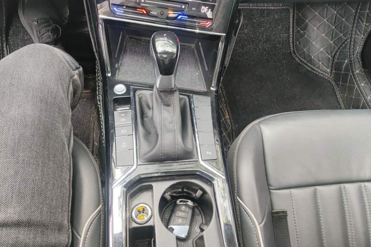 Used Volkswagen Passat 2023 330TSI Starry Elite Edition
