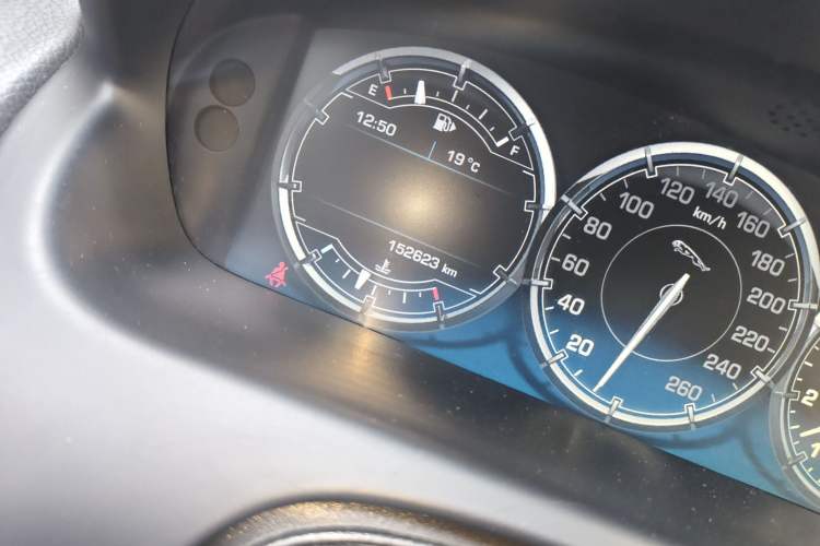 Used Jaguar XJ 2015 XJL 3.0 SC Elegant Business 80th Anniversary Limited Edition
