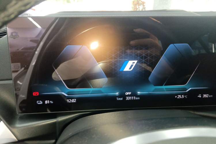 Used BMW i3 2024 eDrive 40 L Midnight Sports Package
