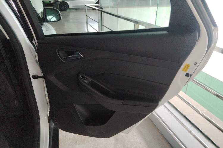 Used Ford Focus 2020 Hatchback Classic 1.5L Automatic Trendy Model
