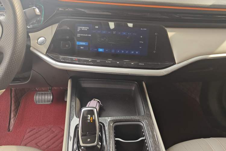 Used Dongfeng Aeolus Yixuan MAX 2023 1.5T Super Cool Trendy Dad Edition
