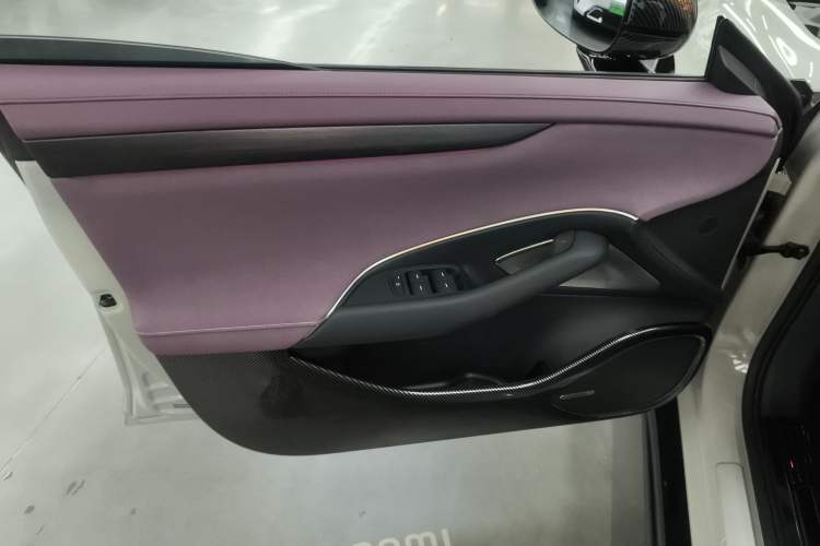 Used  SU7 2024 Four-Wheel Drive Ultra-Long Range Advanced Intelligent Driving Max Edition
