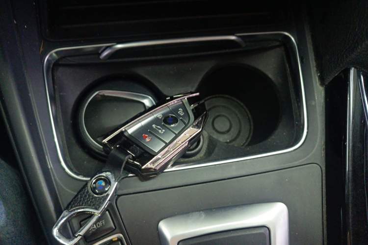 Used BMW 3 Series 2017 318Li Fashion Model