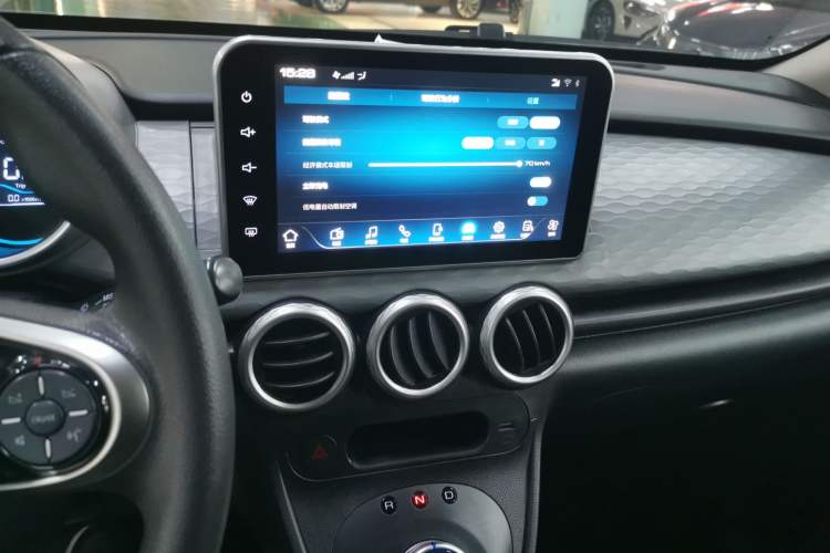 Used ORA Black Cat 2022 Updated Version 301 km Cute Pet Edition Lithium Iron Phosphate