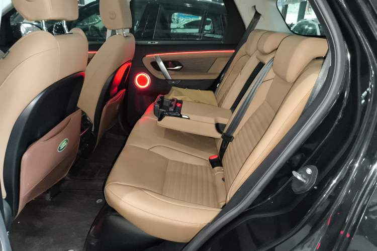 Used Land Rover Discovery Sport 2024 Performance Tech Edition