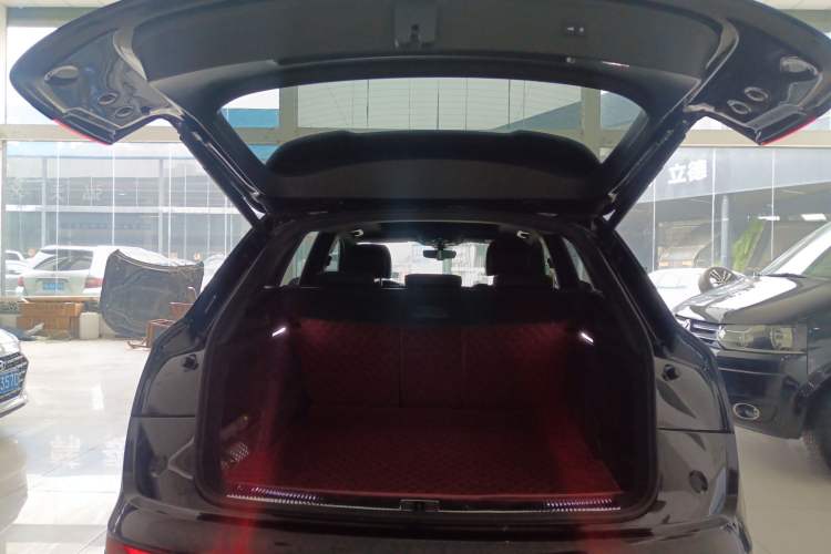 Used Audi Q5L 2023 40T Luxury Dynamic Model