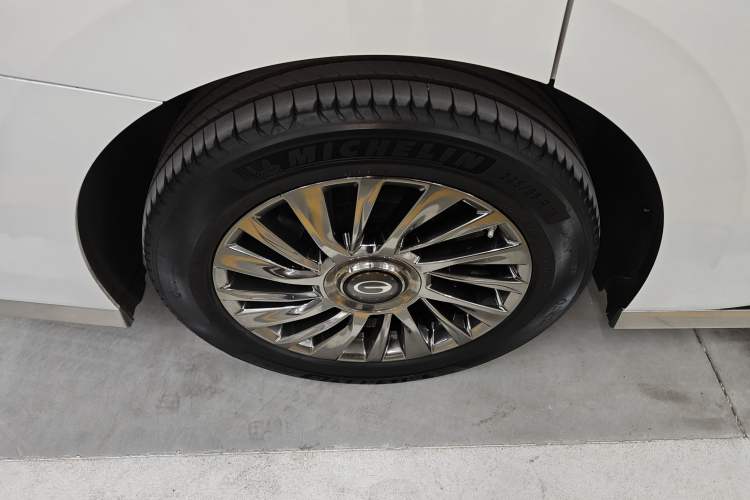 Used GAC Trumpchi M8 2023 Zongshi Series Dual-Motor YuZun Edition