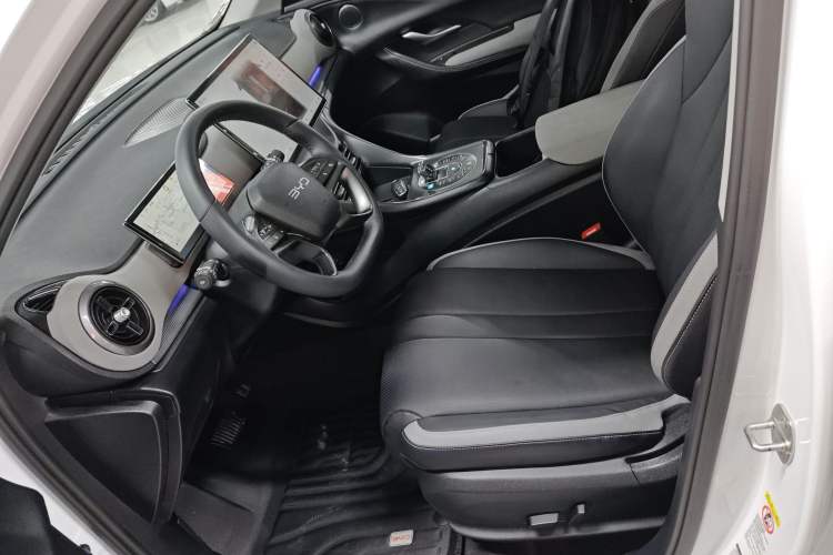 Used BYD Sealion 05 DM-i 2025 DM-i Smart Drive 115KM Flagship Model
