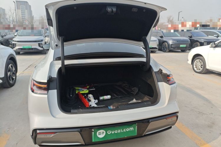 Used  E8 2024 665 km Range Rear-Drive Starship Long-Range Version