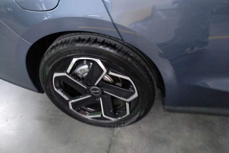 Used BYD Seal 06 New Energy 2024 DM-i 120KM Flagship Model
