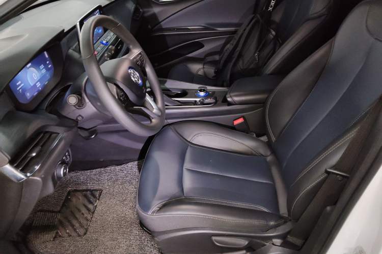 Used Buick Velite 6 2023 430km Range Commuter Version
