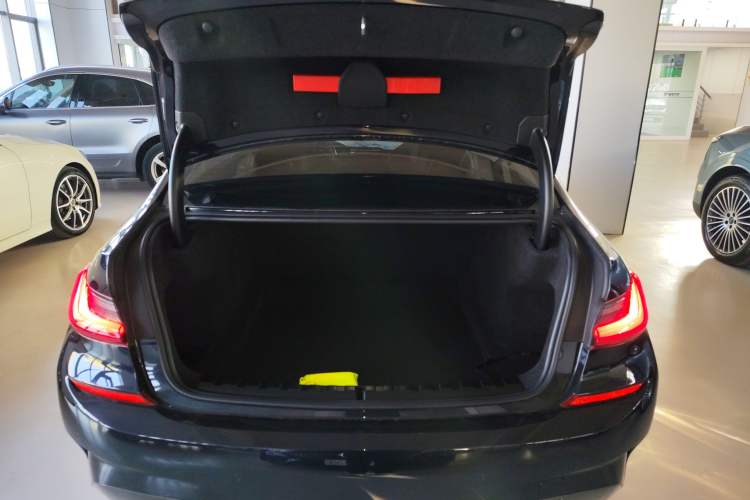 Used BMW 3 Series 2022 330i M Sport Night Edition