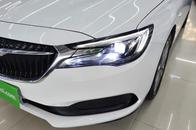 Used Buick GL6 2021 323T Mild Hybrid Connect Luxury Model
