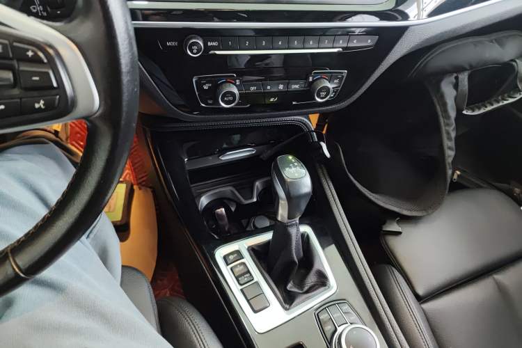 Used BMW 1 Series 2018 118i Design Package Edition