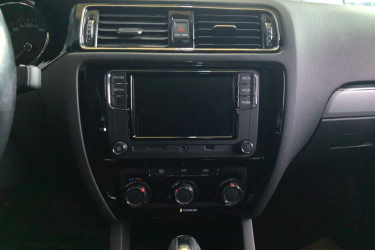 Used Volkswagen Sagitar 2017 1.6L Automatic Comfort Model
