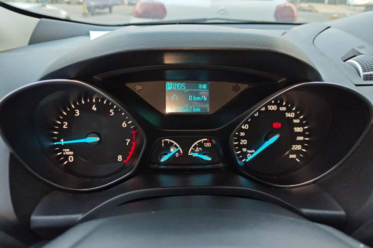 Used Ford Kuga 2017 EcoBoost 180 Two-Wheel-Drive Tiger Leap Model