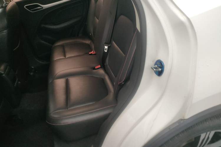 Used MG ZS 2017 16T Automatic Flagship Internet Edition