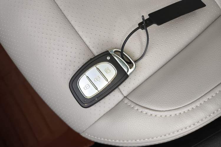 Used HYOSOW S5 2017 1.3T Manual Luxury Model