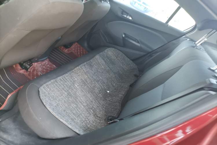 Used Chevrolet Cruze 2018 320 Automatic Pioneer Sunroof Edition