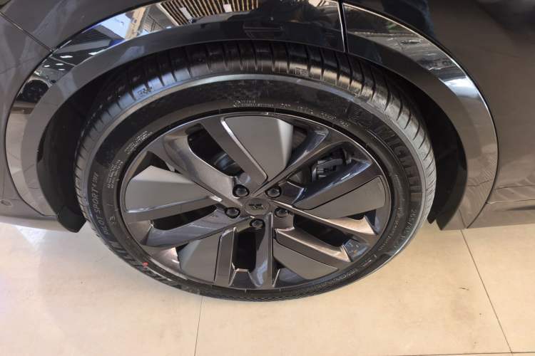 Used Li Auto L7 2025 Max Smart Refresh Edition
