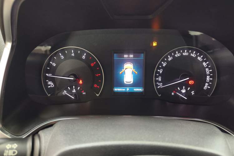 Used Wey VV5 2017 2.0T Ultra-Luxury Version
