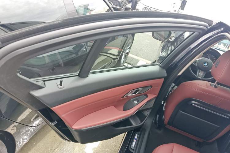 Used BMW 3 Series 2022 325Li M Sport Night Edition Package
