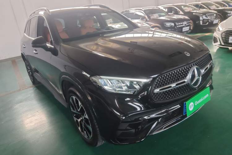 Used Mercedes-Benz GLC 2024 GLC 260 L 4MATIC Luxury Model 5 Seats