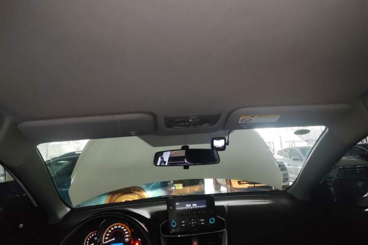 Used Toyota YARiS L 2020 1.5L CVT Leading Edition
