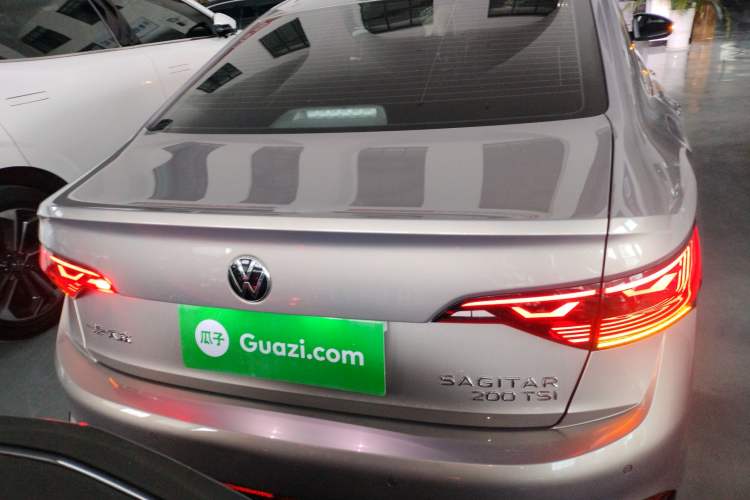 Used Volkswagen Sagitar 2023 200TSI DSG Excellence Edition
