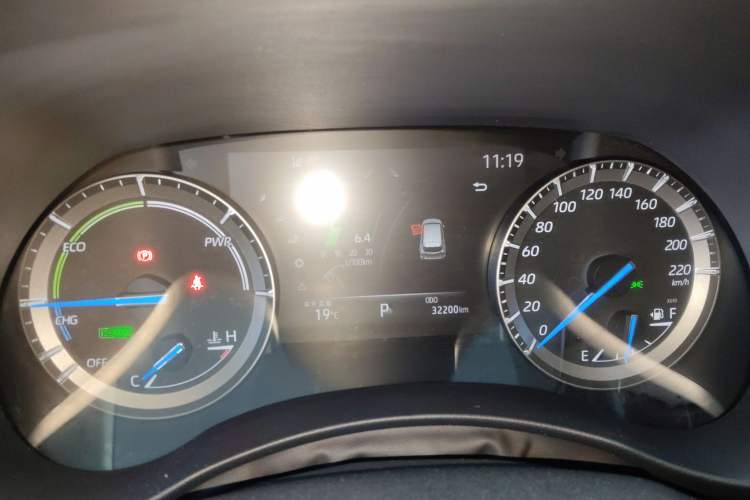 Used Toyota Highlander 2023 2.5L Smart Electric Hybrid Dual-Motor All-Wheel-Drive Luxury 7-Seater
