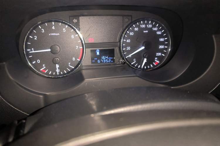 Used  M3 2015 Maker Edition 1.6L Luxury Smart Version
