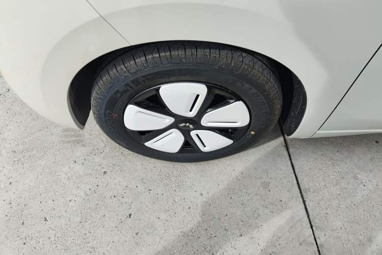 Used Wuling Hongguang MINIEV 2025 Four-Door Version Advanced Edition
