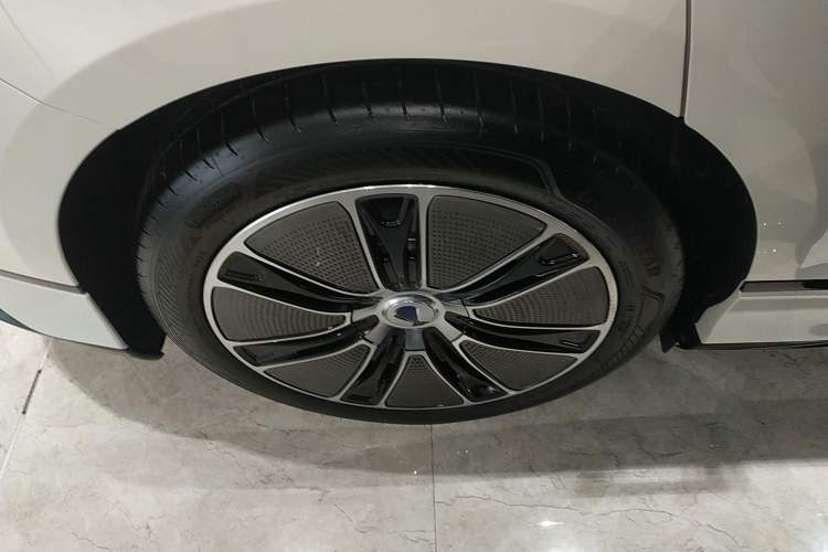 Used Denza Z9GT 2024 1100 Four-Wheel Drive Max Edition
