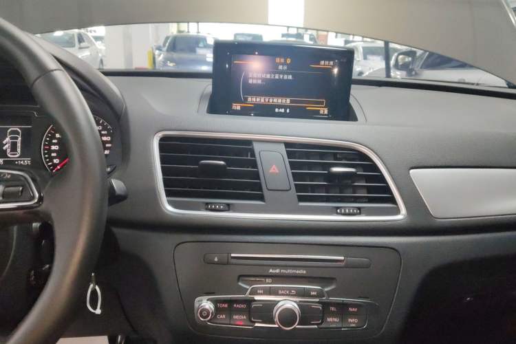 Used Audi Q3 2017 35 TFSI Fashion Model