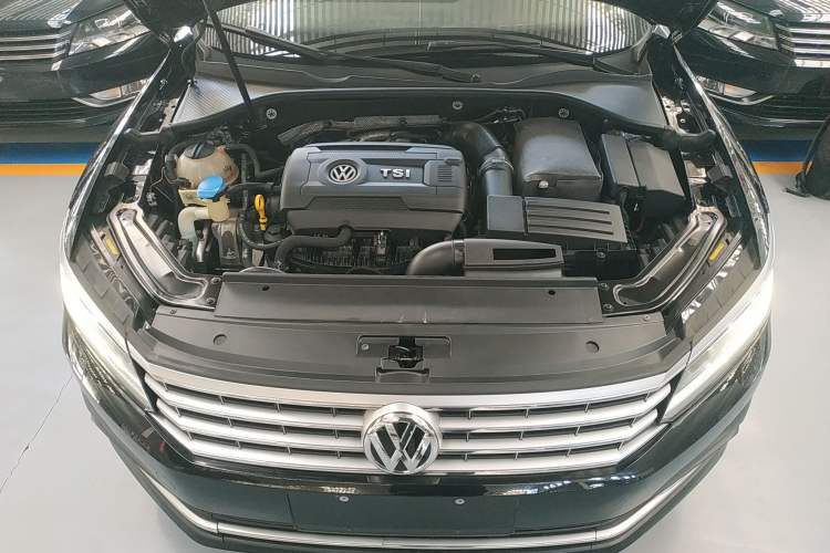 Used Volkswagen Passat 2017 330TSI DSG Prestige Edition
