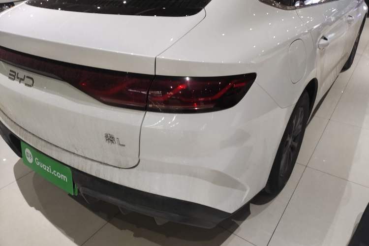 Used BYD Qin L 2024 DM-i 80KM Leading Model
