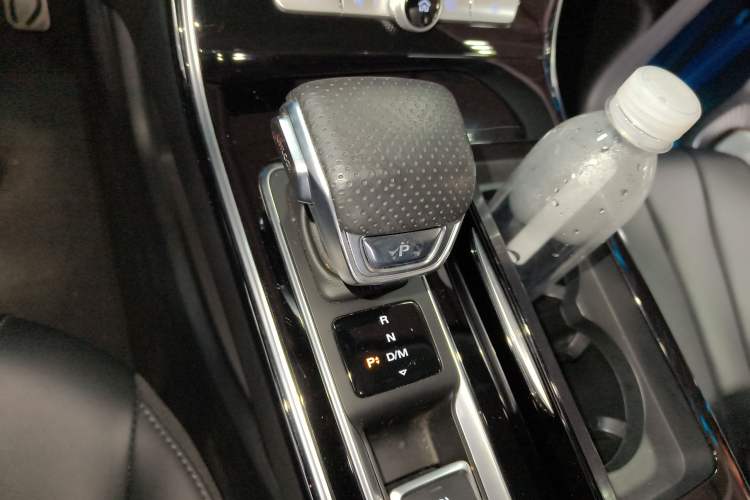 Used Roewe RX5 MAX 2019 300TGI Automatic Smart Cabin Flagship Edition