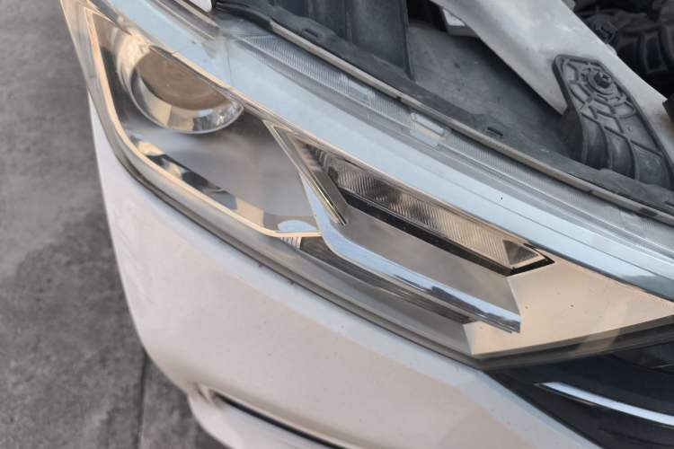 Used Wuling Hongguang 2019 1.5L S Standard Version China VI LAR
