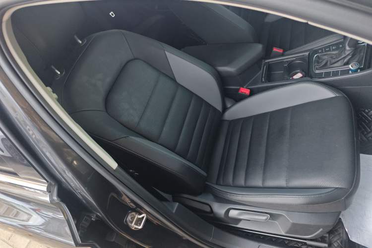 Used Volkswagen Sagitar 2020 280TSI DSG Comfort Version China VI Standard
