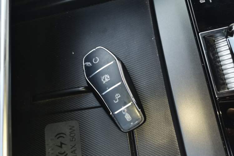 Used BYD Song PLUS New Energy 2025 EV Intelligent Driving Version 520km Premium Model
