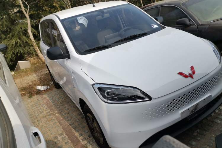 Used Wuling Hongguang New Energy 2025 Extended-Range Hybrid 50KM Comfort Version