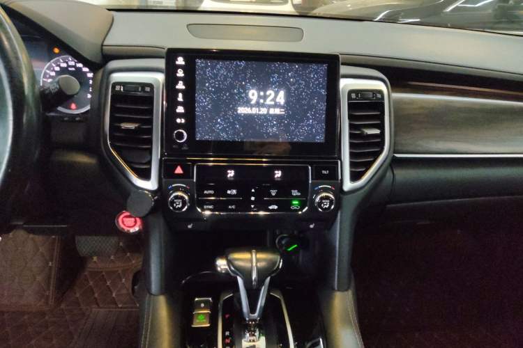 Used Honda UR-V 2017 240TURBO Two-Wheel Drive Luxury Edition China V
