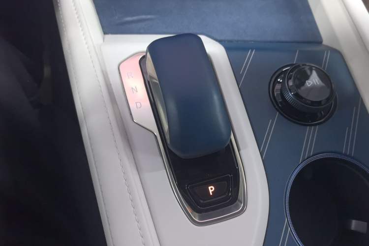 Used Zeekr 001 2025 YOU Edition 100 kWh All-Wheel Drive