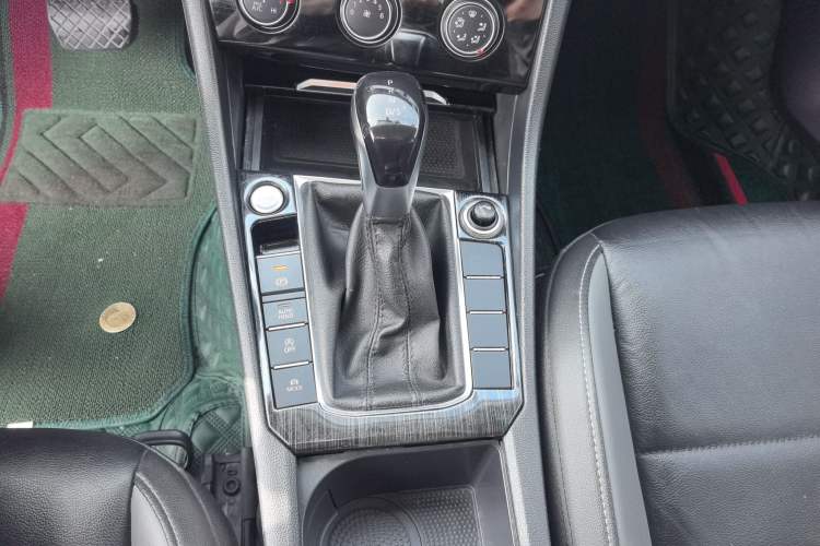 Used Volkswagen Sagitar 2019 200TSI DSG Comfort Version China VI Standard
