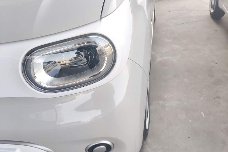 TDK.VehicleDetails.img