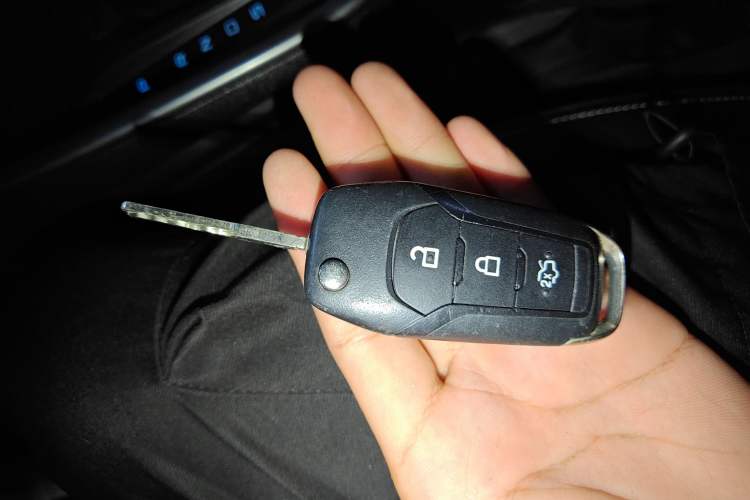 Used Ford Escort 2015 1.5L Automatic Fashion Model
