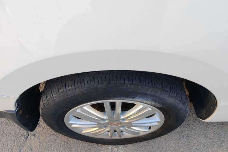 Used Wuling Hongguang 2015 1.5L S1 Standard China V-Emission Standards
