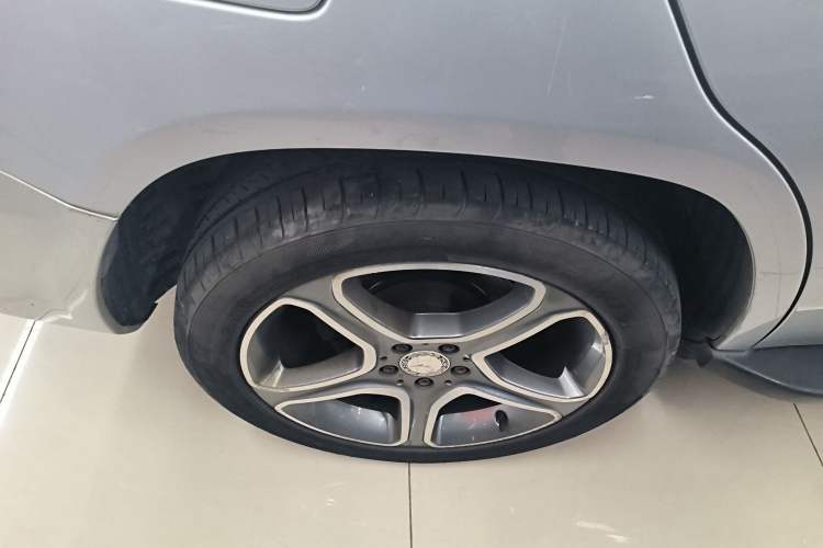 Used Mercedes-Benz GLK-Class 2015 GLK 300 4MATIC Fashion Edition Ultimate Version
